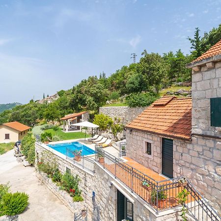 Holiday Home Majkovi 斯拉诺 外观 照片
