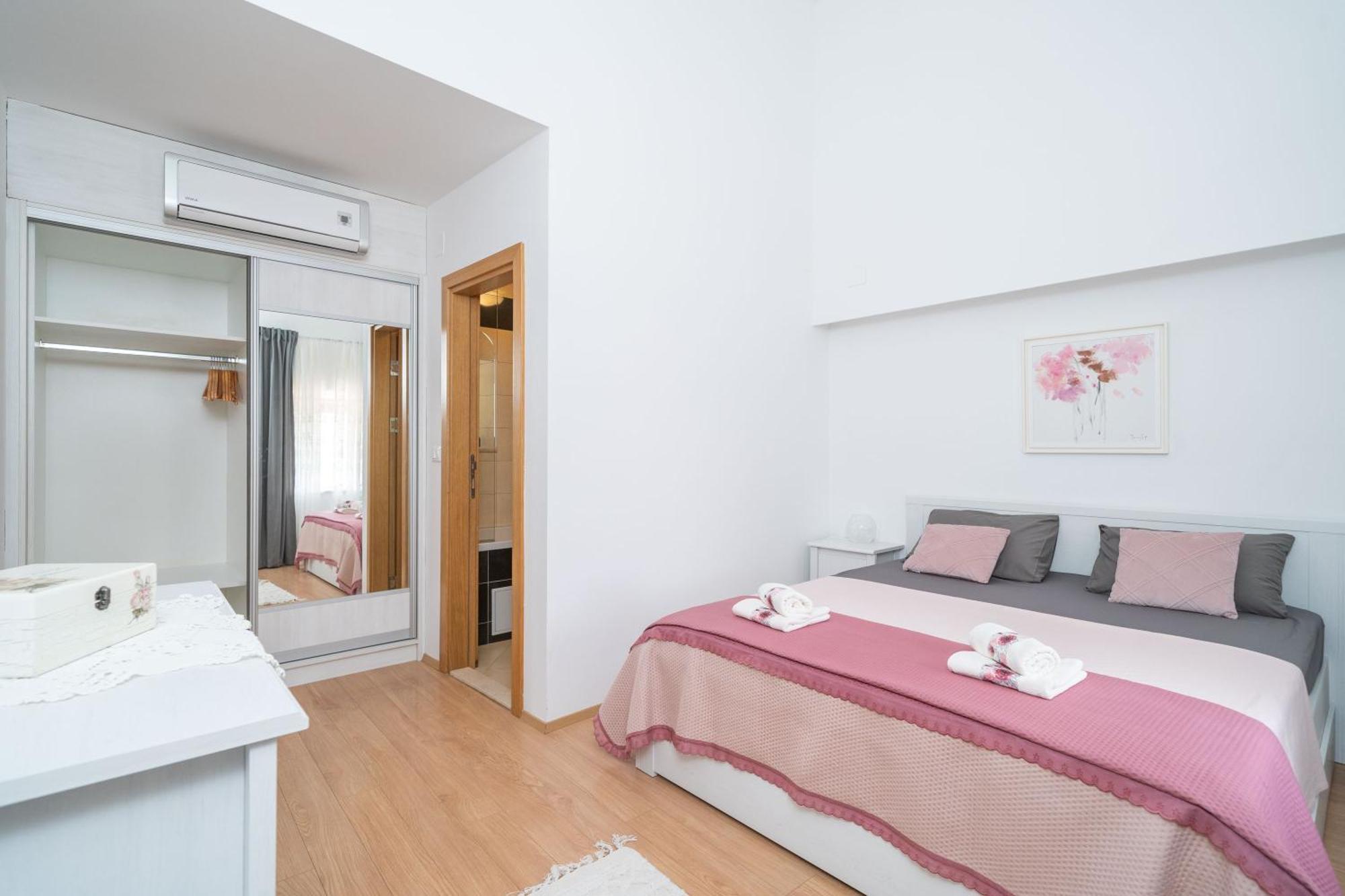Holiday Home Majkovi 斯拉诺 外观 照片