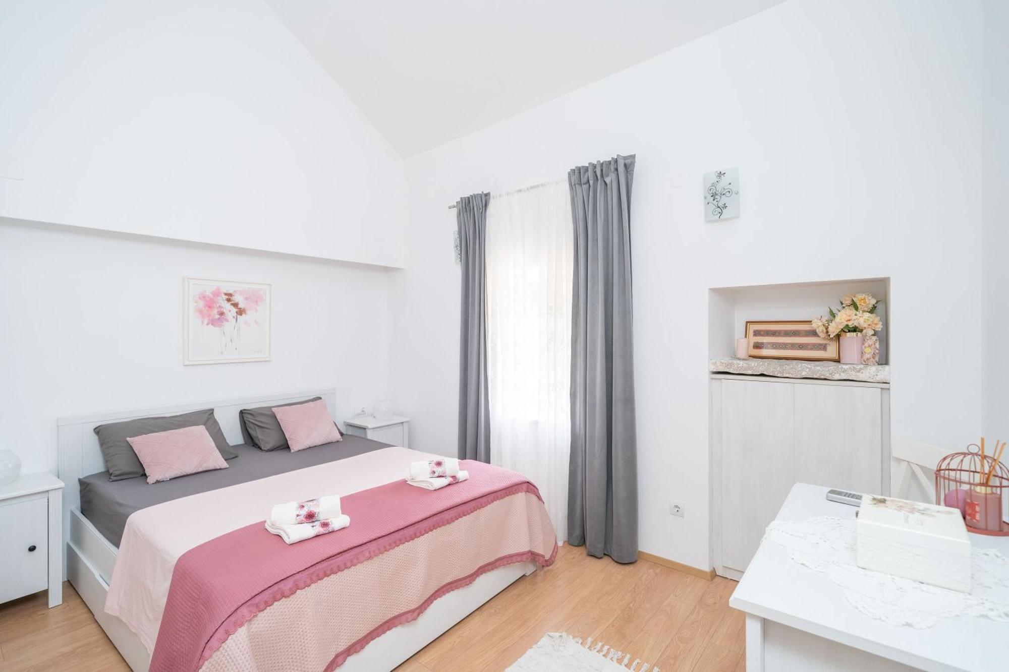 Holiday Home Majkovi 斯拉诺 外观 照片