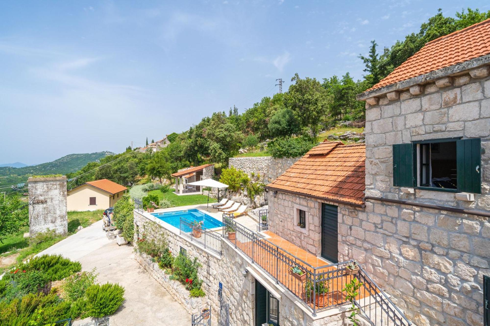 Holiday Home Majkovi 斯拉诺 外观 照片