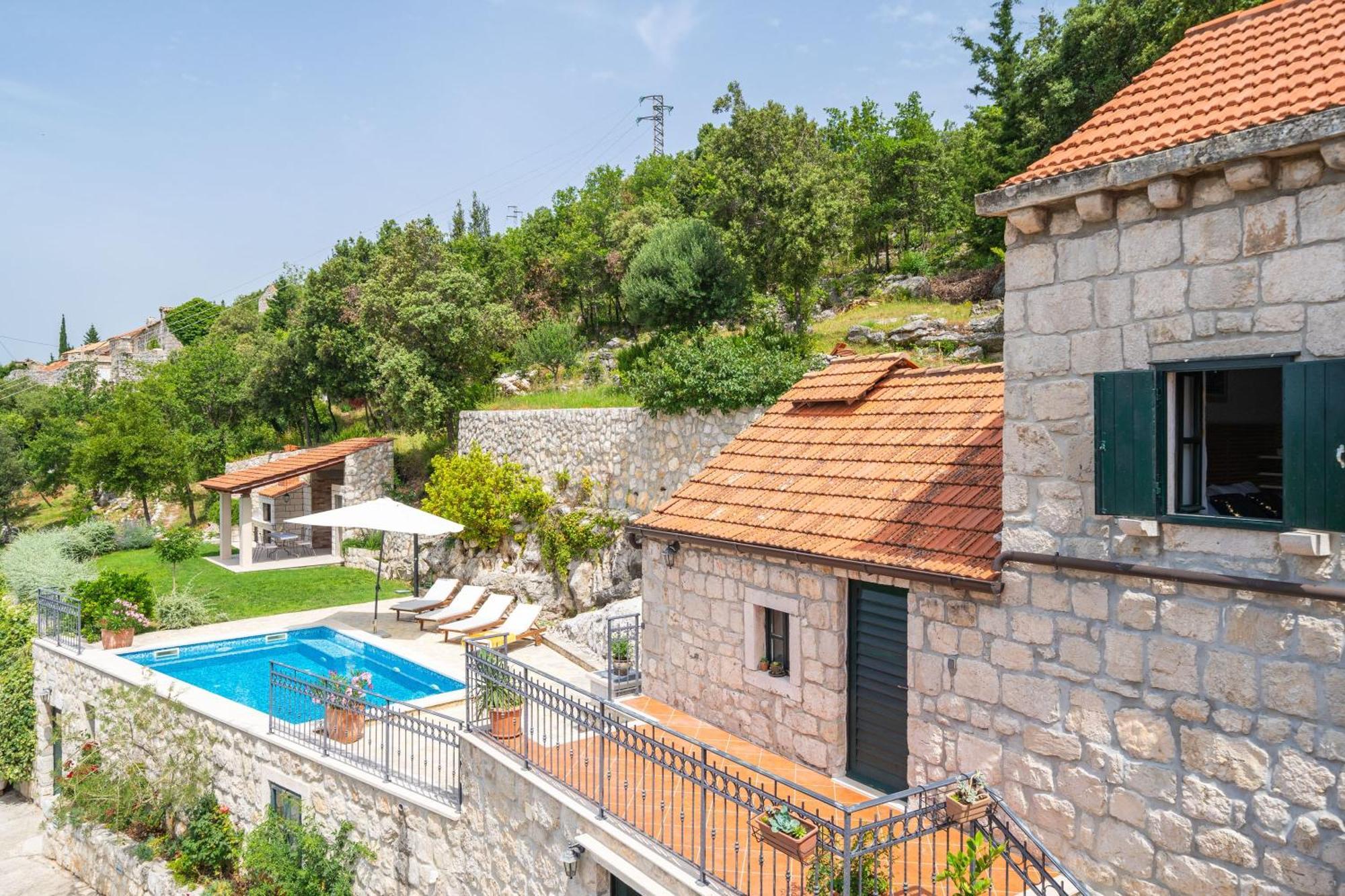 Holiday Home Majkovi 斯拉诺 外观 照片
