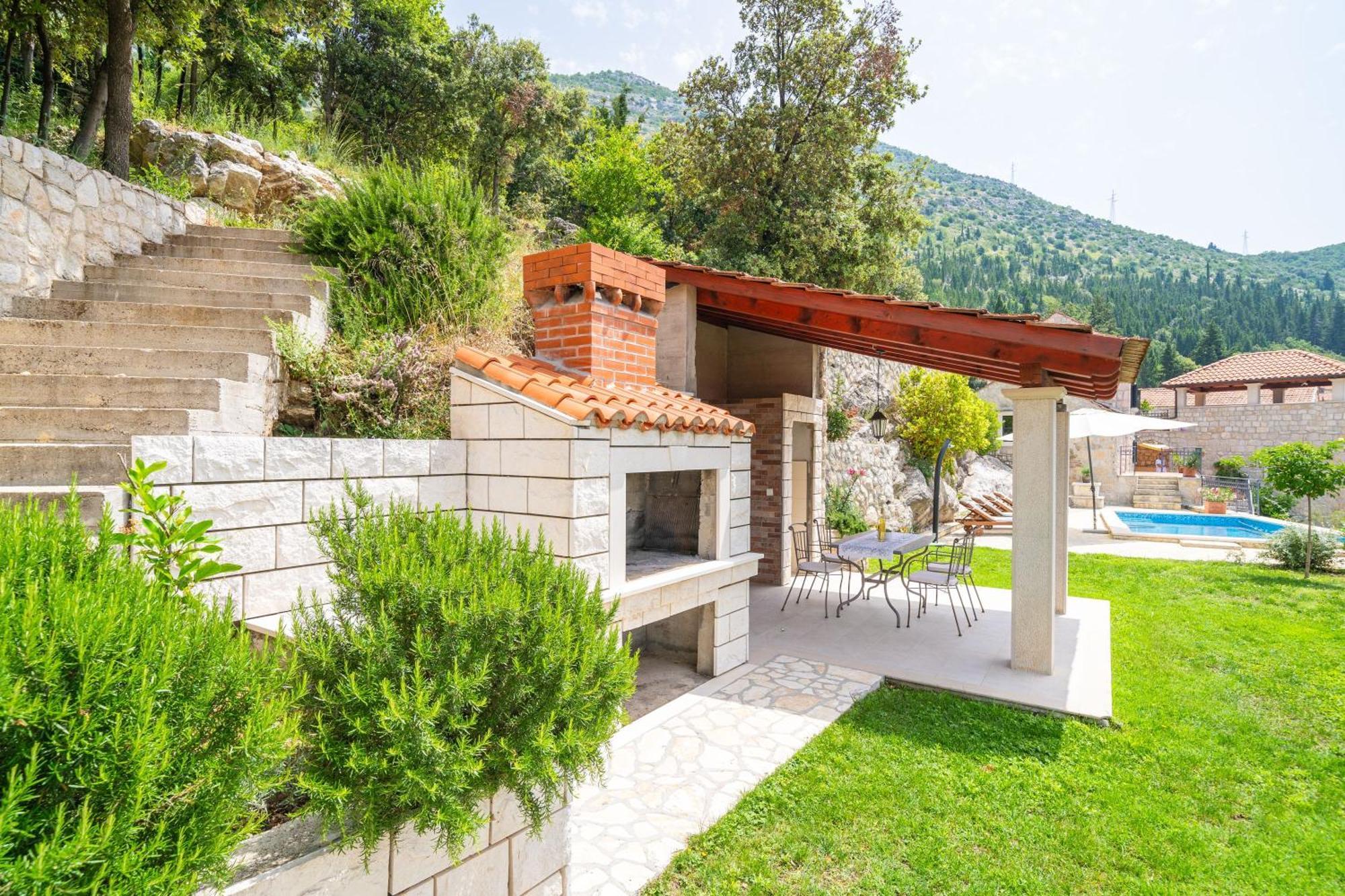 Holiday Home Majkovi 斯拉诺 外观 照片